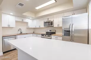 4864 W Rose Ln, Glendale, AZ 85301 - Photo 10