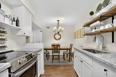 5995 N 78th Street #1024, Scottsdale, AZ 85250 - Photo 1