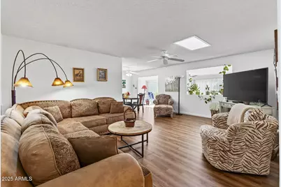 10448 W Tropicana Circle, Sun City, AZ 85351 - Photo 14