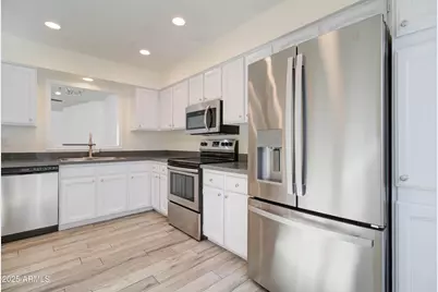 5134 E Edgemont Avenue, Phoenix, AZ 85008 - Photo 2