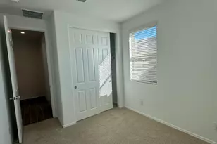 13330 W Eagle Feather Rd, Peoria, AZ 85383 - Photo 2