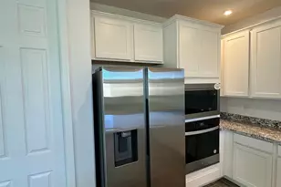 13330 W Eagle Feather Rd, Peoria, AZ 85383 - Photo 6