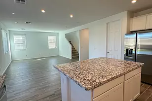 13330 W Eagle Feather Rd, Peoria, AZ 85383 - Photo 10