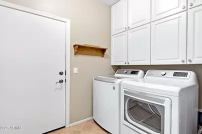 14395 W Port Royale Lane, Surprise, AZ 85379 - Photo 42