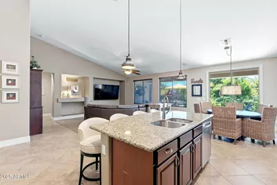 14395 W Port Royale Lane, Surprise, AZ 85379 - Photo 18