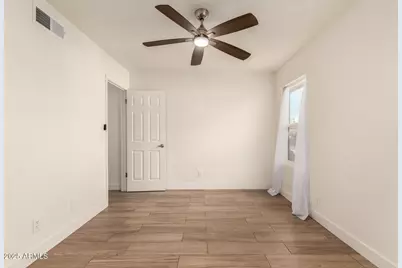 3136 N 38th Street #10, Phoenix, AZ 85018 - Photo 28