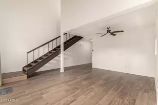 3136 N 38th St, Phoenix, AZ 85018 - Photo 8