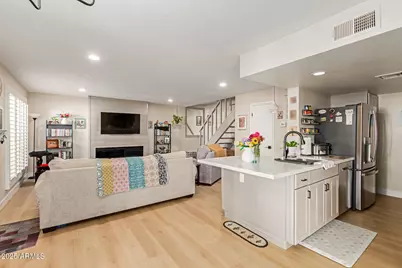 13233 N 3rd Place #13B, Phoenix, AZ 85022 - Photo 12