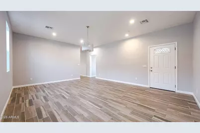 913 E Fremont Road #1, Phoenix, AZ 85042 - Photo 10