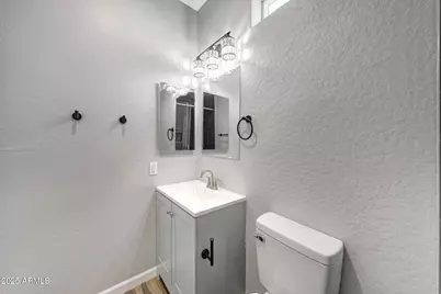 913 E Fremont Road #1, Phoenix, AZ 85042 - Photo 40