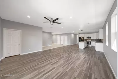 913 E Fremont Road #1, Phoenix, AZ 85042 - Photo 18