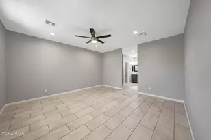 913 E Fremont Rd, Phoenix, AZ 85042 - Photo 30