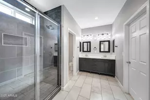 913 E Fremont Rd, Phoenix, AZ 85042 - Photo 28