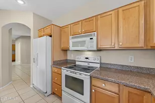 17731 N Becke Ln, Surprise, AZ 85374 - Photo 16