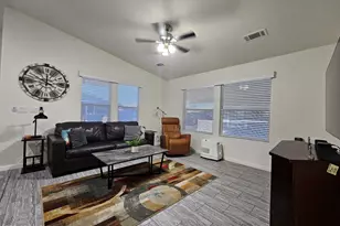 650 N Hawes Rd, Mesa, AZ 85207 - Photo 4