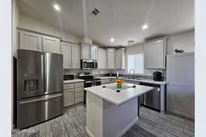 650 N Hawes Road #3124, Mesa, AZ 85207 - Photo 2