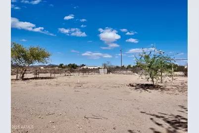 3303 S 375 Avenue #B, Tonopah, AZ 85354 - Photo 38