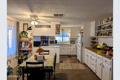 7300 N 51st Avenue #E78, Glendale, AZ 85301 - Photo 4