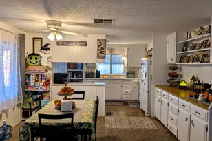 7300 N 51st Ave, Glendale, AZ 85301 - Photo 4