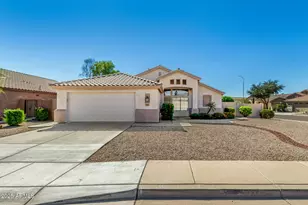 2283 E Torrey Pines Pl, Chandler, AZ 85249 - Photo 2