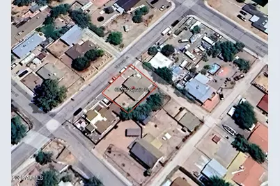 687 W Navajo Street, Wickenburg, AZ 85390 - Photo 1