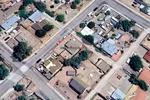 687 W Navajo St, Wickenburg, AZ 85390 - Photo 1