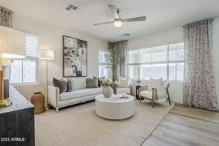 625 N Vine St, Chandler, AZ 85225 - Photo 1