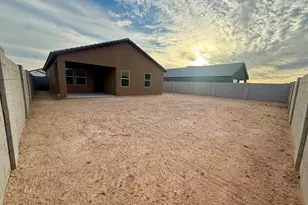 5522 E Iris Dr, Florence, AZ 85132 - Photo 4