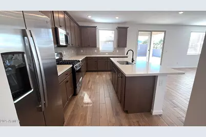 22359 W Monona Lane, Surprise, AZ 85387 - Photo 6