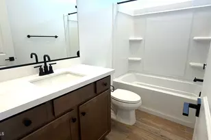 22359 W Monona Ln, Surprise, AZ 85387 - Photo 8