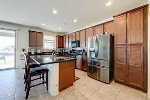 35587 N Donovan Dr, San Tan Valley, AZ 85144 - Photo 4