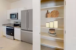 9831 W Albeniz Pl, Tolleson, AZ 85353 - Photo 10