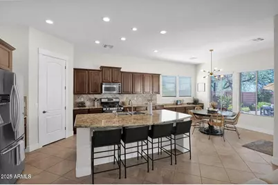 32718 N 18th Lane, Phoenix, AZ 85085 - Photo 10