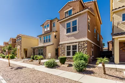 2044 N 77th Lane, Phoenix, AZ 85035 - Photo 4