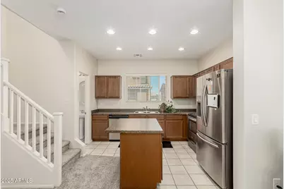 2044 N 77th Lane, Phoenix, AZ 85035 - Photo 12