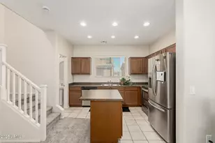 2044 N 77th Ln, Phoenix, AZ 85035 - Photo 12