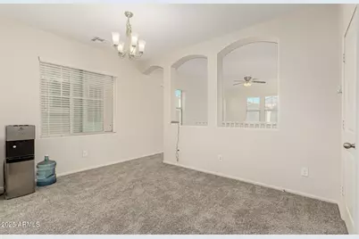 2044 N 77th Lane, Phoenix, AZ 85035 - Photo 8