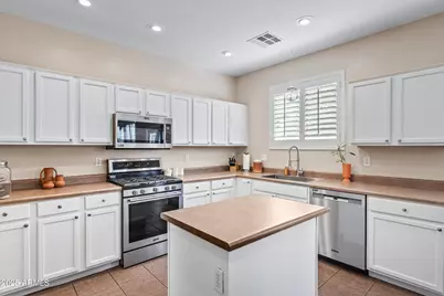 44213 W Askew Drive, Maricopa, AZ 85138 - Photo 12