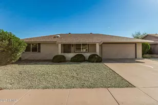 10129 W Pine Springs Dr, Sun City, AZ 85373 - Photo 1