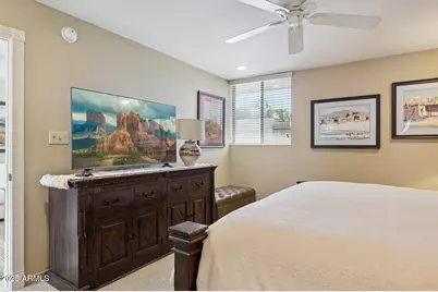 4208 N 38th Street #2, Phoenix, AZ 85018 - Photo 12