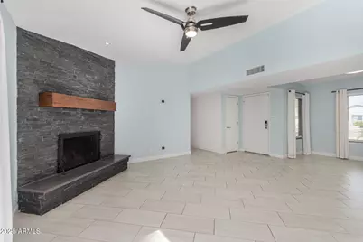 9245 E Laurel Lane, Scottsdale, AZ 85260 - Photo 14