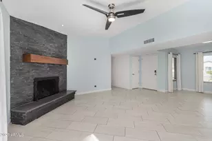 9245 E Laurel Ln, Scottsdale, AZ 85260 - Photo 14