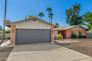 9245 E Laurel Ln, Scottsdale, AZ 85260 - Photo 2