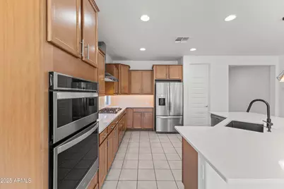 25915 W Quail Avenue, Buckeye, AZ 85396 - Photo 16