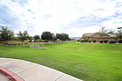 1709 E Grenadine Road, Phoenix, AZ 85040 - Photo 42