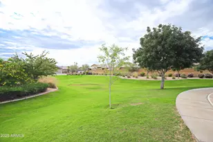 1709 E Grenadine Rd, Phoenix, AZ 85040 - Photo 40