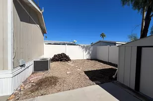 10960 N 67th Ave, Glendale, AZ 85304 - Photo 4