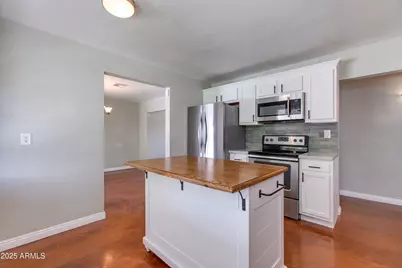 1812 S Shafer Drive, Tempe, AZ 85281 - Photo 12