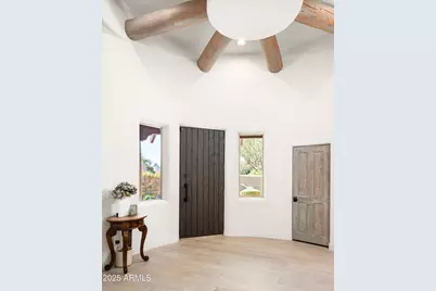 10918 E Sutherland Way, Scottsdale, AZ 85262 - Photo 6