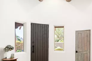 10918 E Sutherland Way, Scottsdale, AZ 85262 - Photo 6